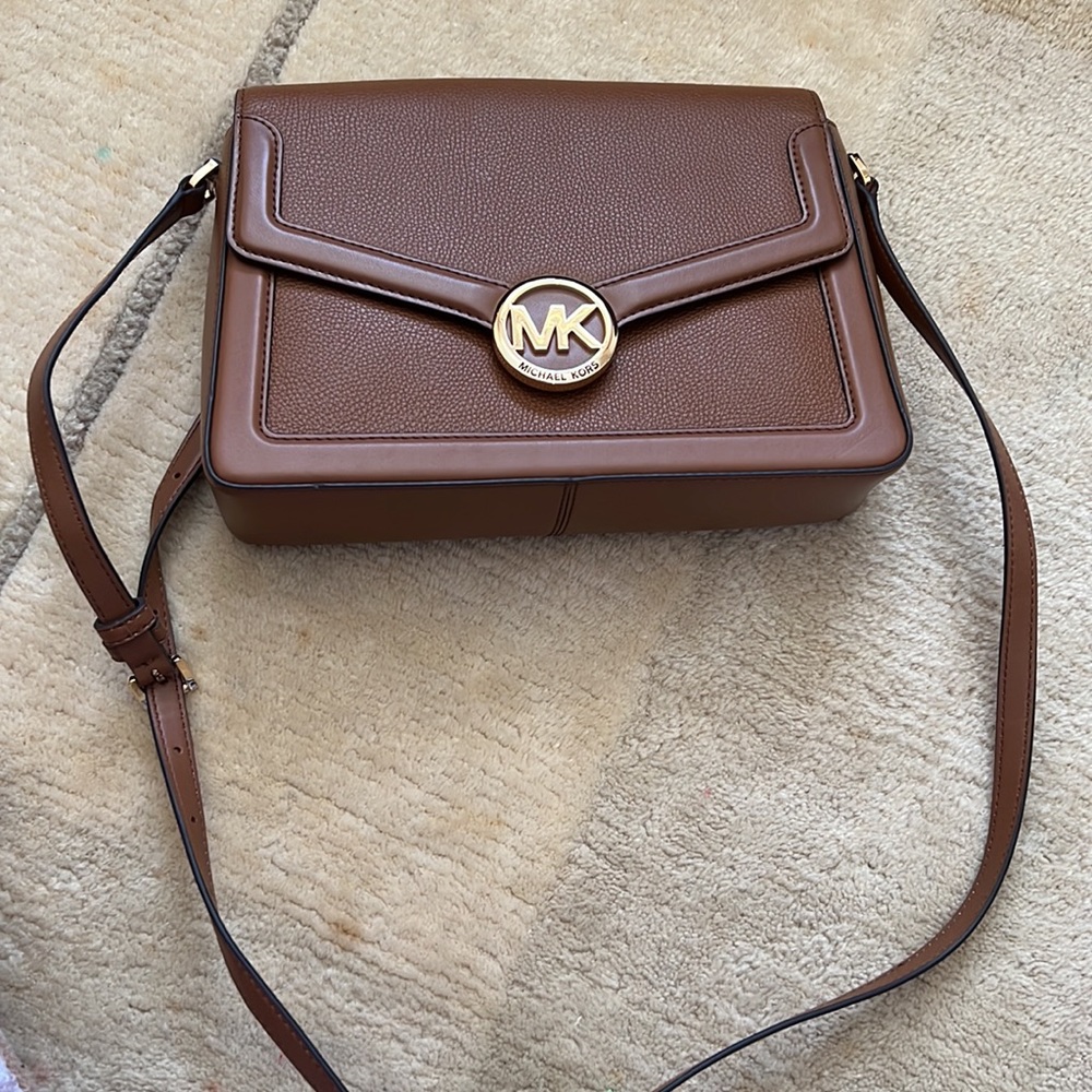 Michael Kor’s purse brown